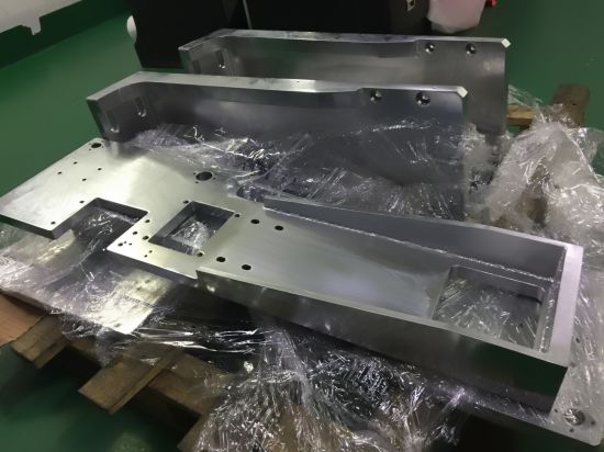 High Precision Auto CNC Machine Machining/Machinery/Machined Parts